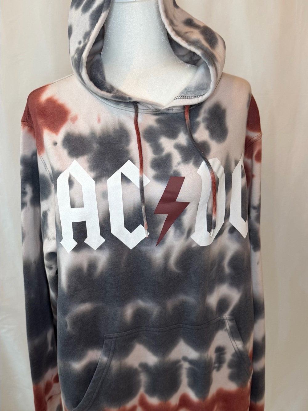 AC/DC Tie Dye Graphic Pullover Hoodie Large Rock Band Sweatshirt